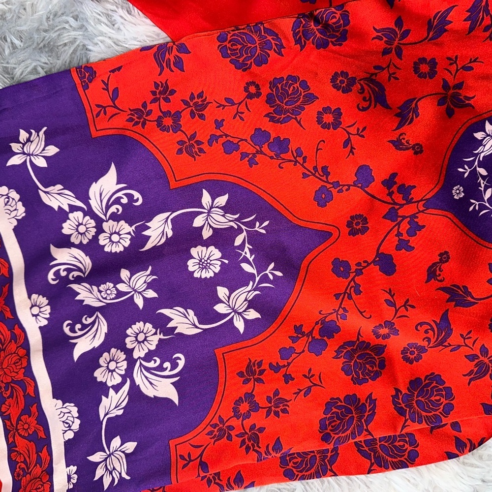 Rachel Zoe Vibrant Red and Purple Floral Flowy Wide leg Pants - NWT Large - Picture 3 of 5